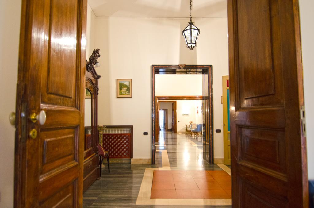 Suite Palazzo Reale Apartment Neapol Exteriér fotografie